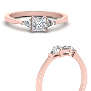 tapered-trillion-3-stone-princess-cut-engagement-diamond-ring-in-FDENR408PRRANGLE3-NL-RG