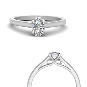 Oval Shaped diamond Solitaire Engagement Rings in 14K Yellow Gold