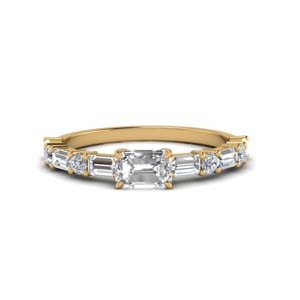 Horizontal Baguette Gold Engagement Ring