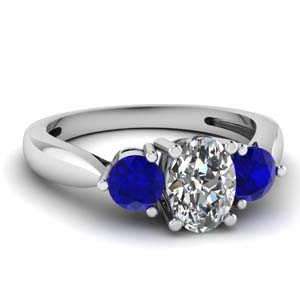 Tapered 3 Stone Ring With Sapphire