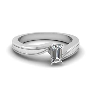 Emerald Cut Solitaire Rings