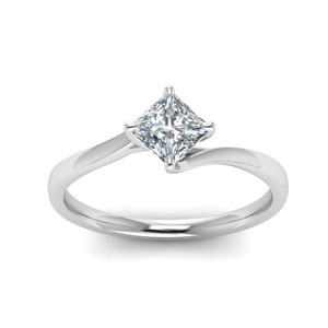 Kite Cut Invisible Setting Star Shaped Diamond Solitaire Ring 18k White  Gold at 1stDibs  princess cut kite setting engagement ring, star shaped  ring, star cut diamond engagement ring