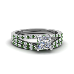 Split Diamond 7 Emerald Ring