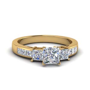1.50-carat-princess-cut-three-stone-diamond-engagement-ring-in-FDENS205PRR-NL-YG